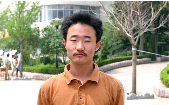 ����ţ�߿�״Ԫ�������������˵Ŀ���749�֣�����֮����������״��Σ�