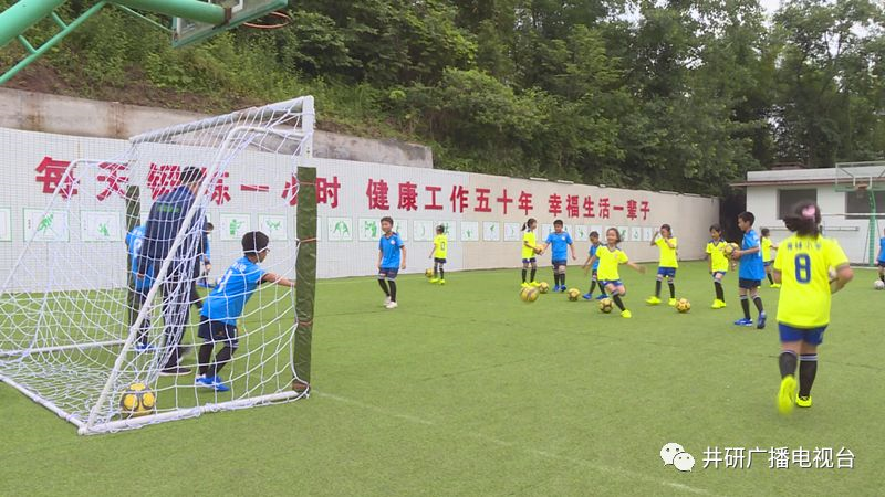 ������ʿ�����о�����ѧ���轨У԰����