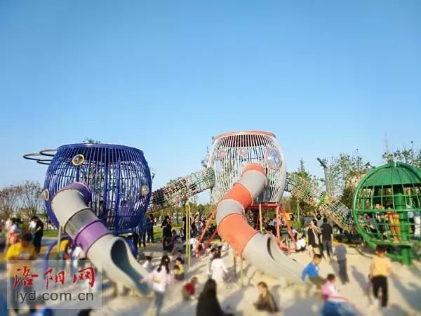 ������԰������