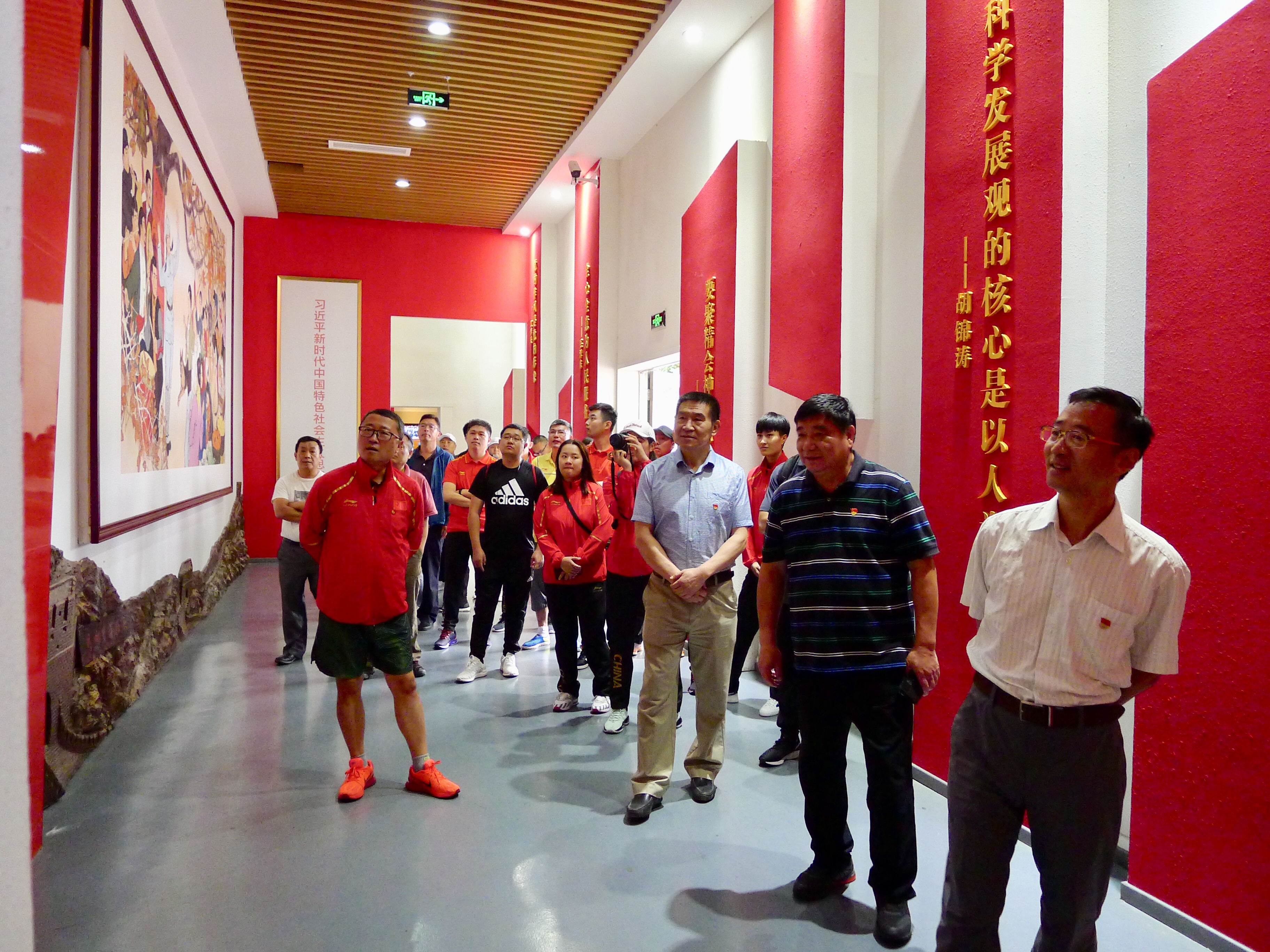 �����ܾ�