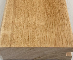 B����ľ��ɫ