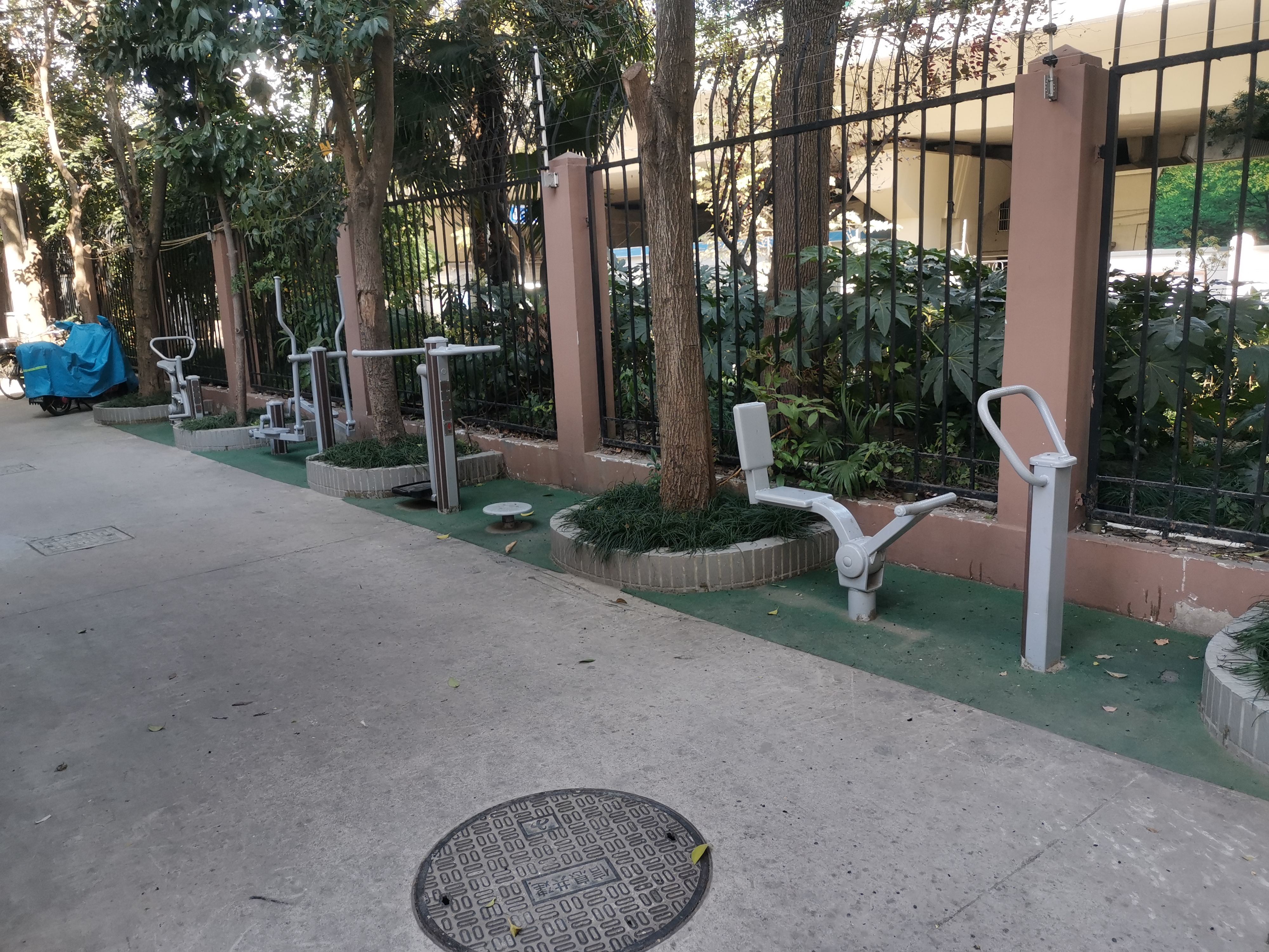 �������¾۴��������ǽ���Է��