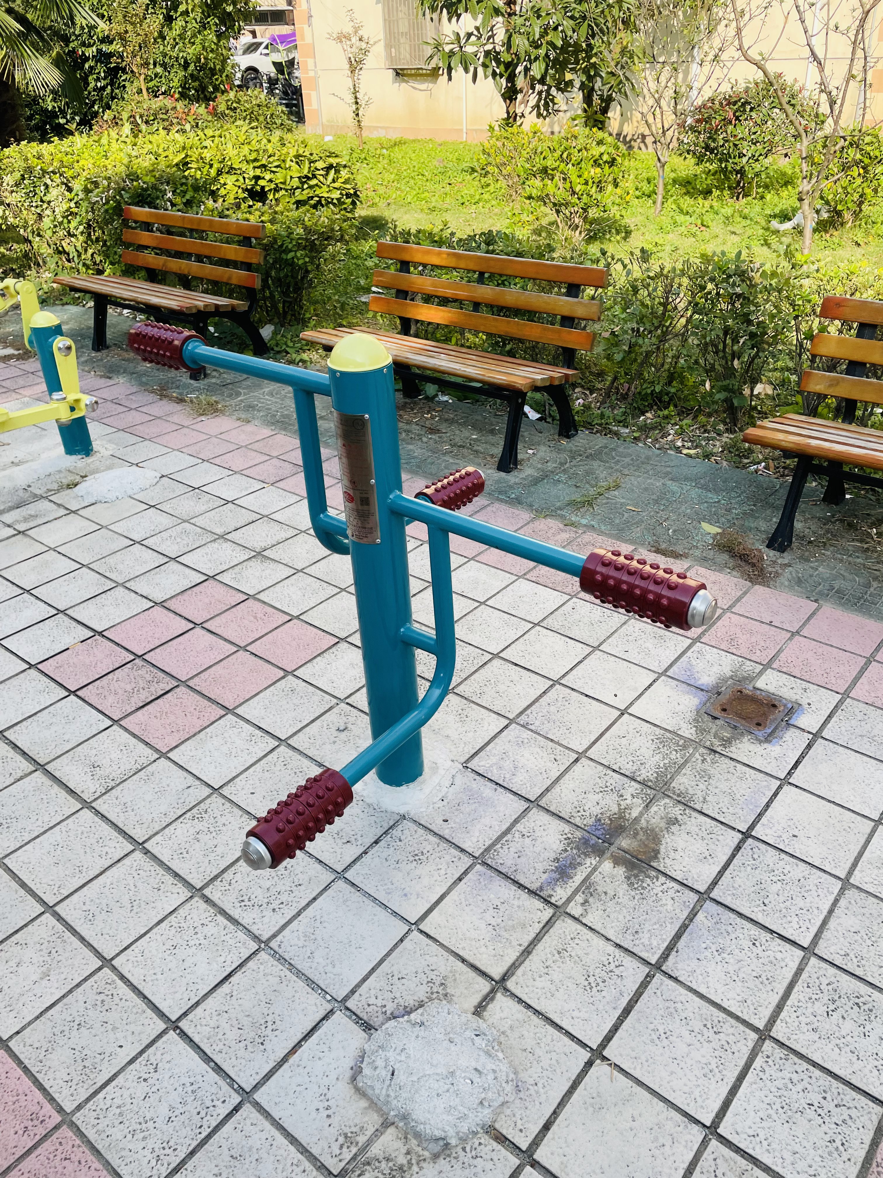 �ļ�ѹ�Ȱ�Ħ��