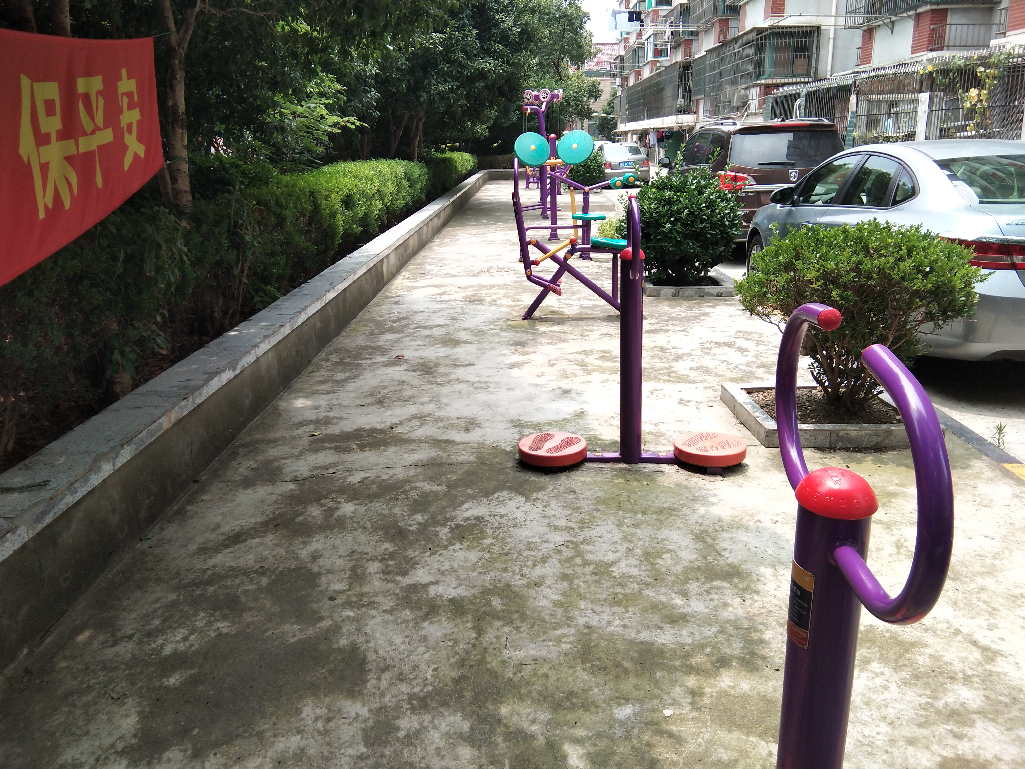 �豦һ�山���������ǽ���Է��