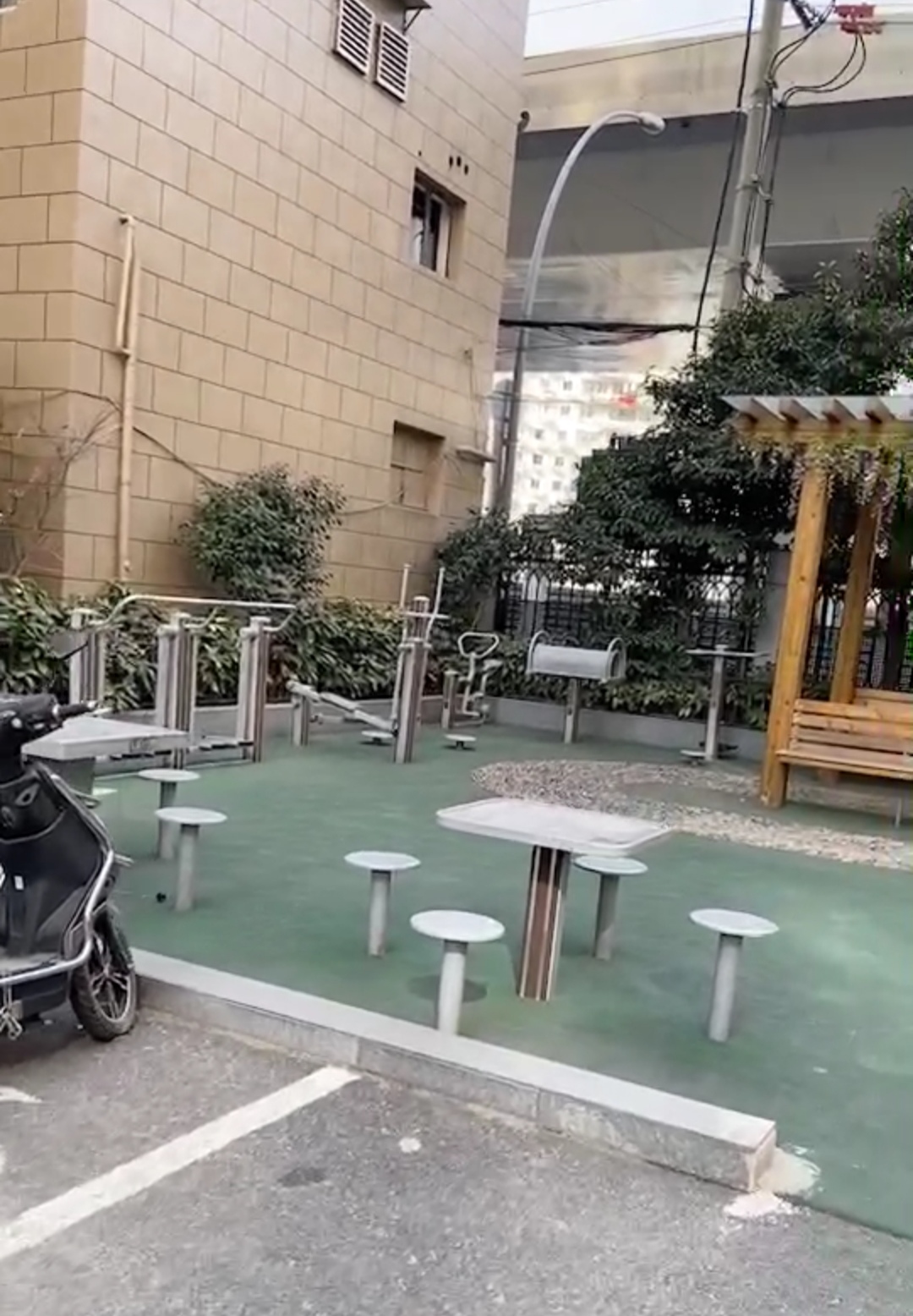  ��������վ�ֵ��������ί�����㣨���ر�·225Ū��