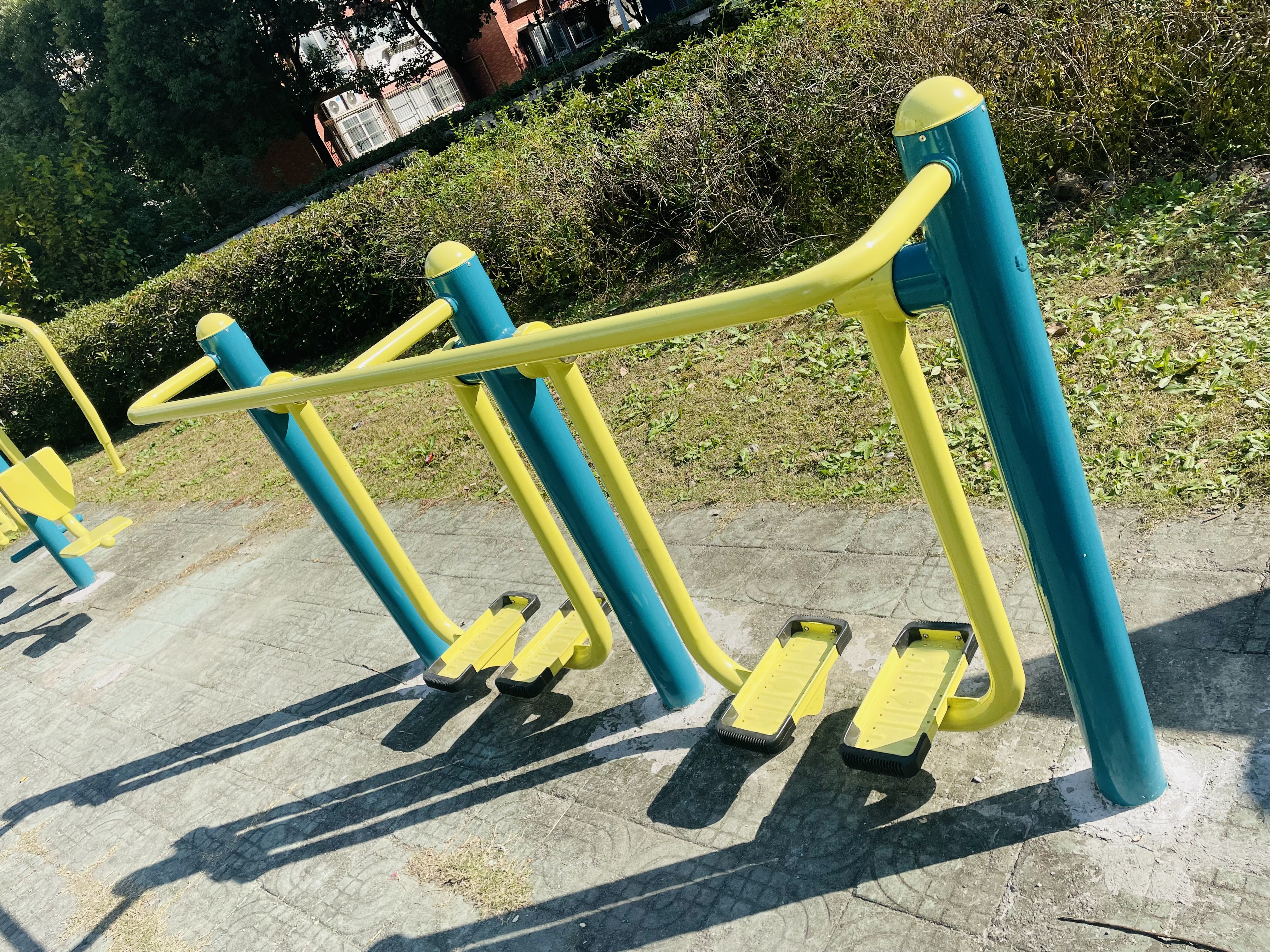 ��λ����̫��������