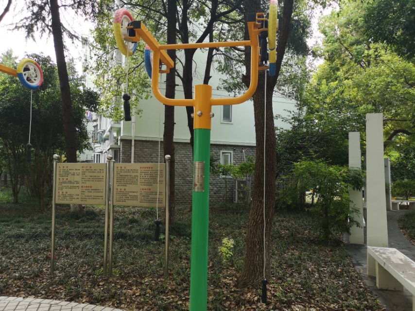 ��֫ǣ����