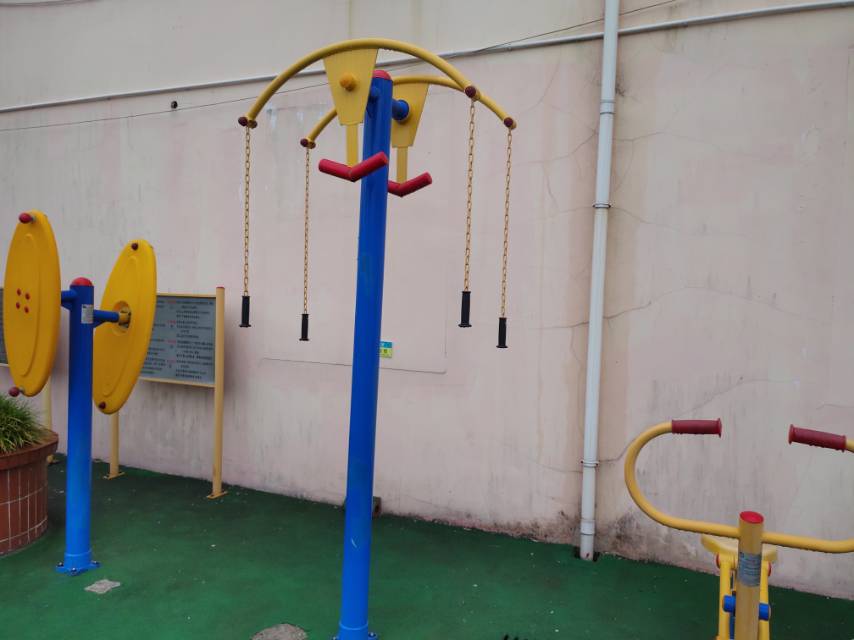 ��֫ǣ����