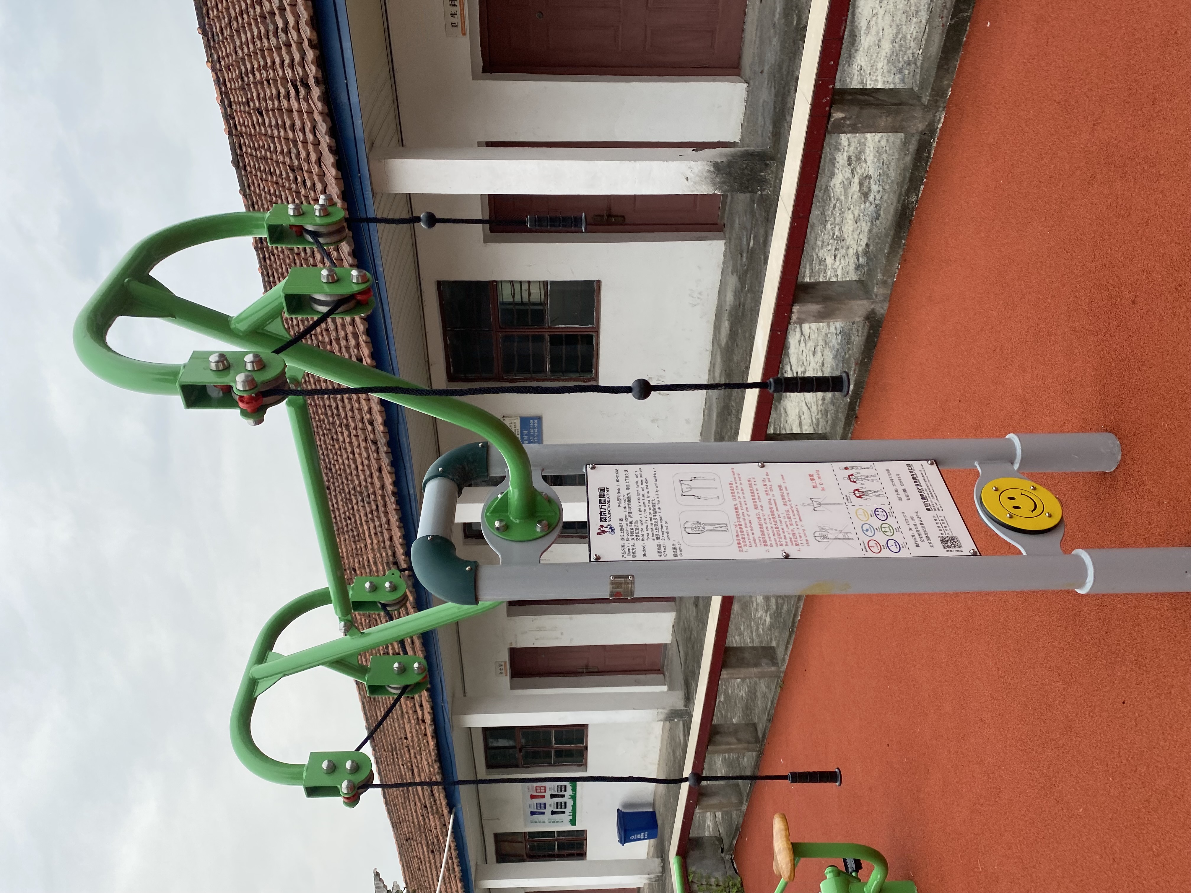 ��֫ǣ����