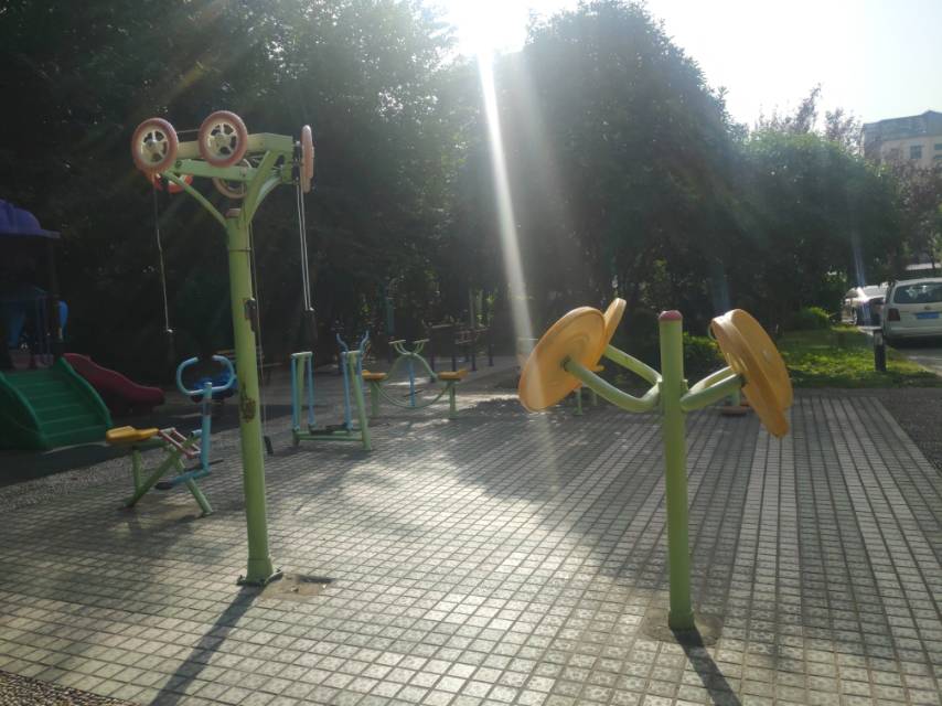 �����ί���ļ�԰������