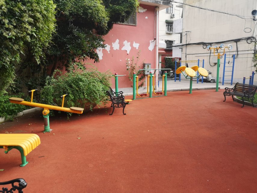 �����Ĵ�һ��ί����Է��B