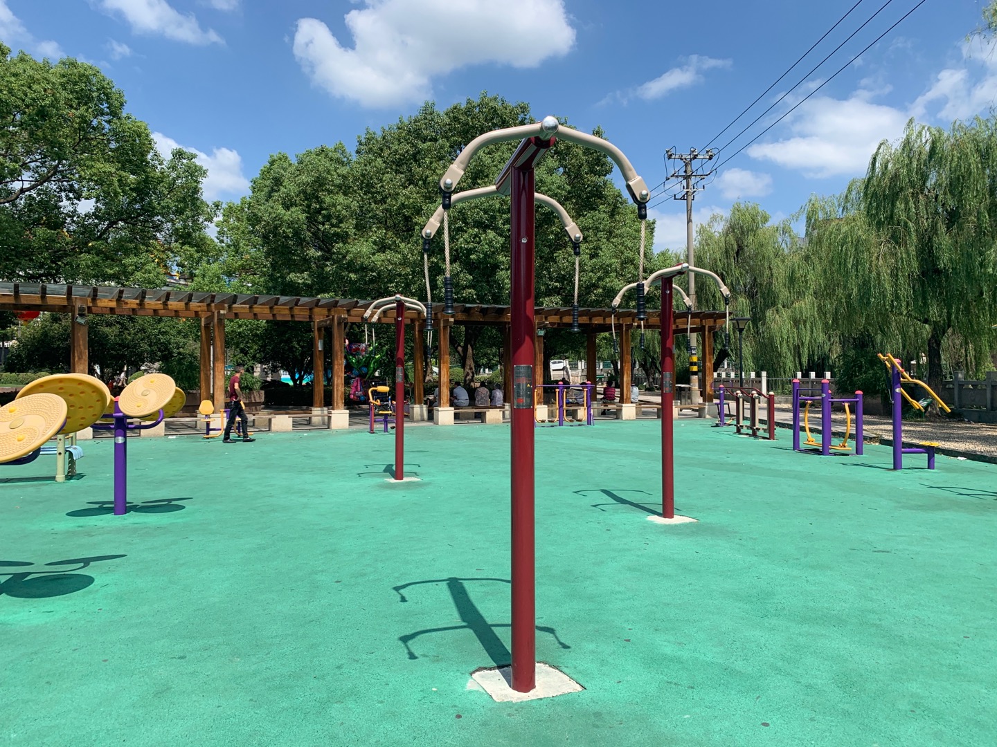 ��֫ǣ����