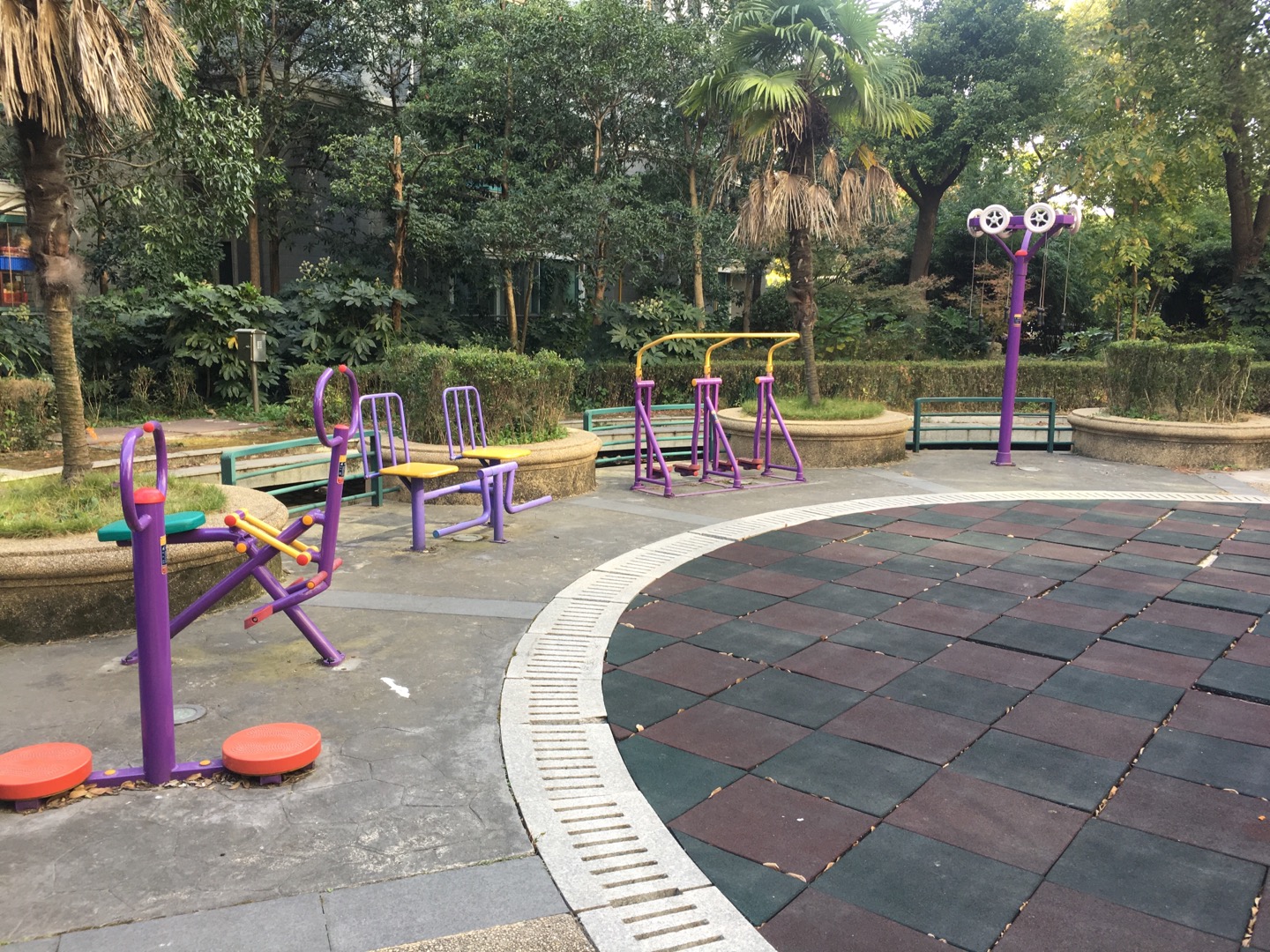 ������Է����Է��