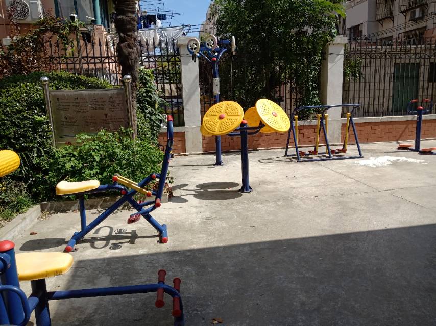 ��԰������