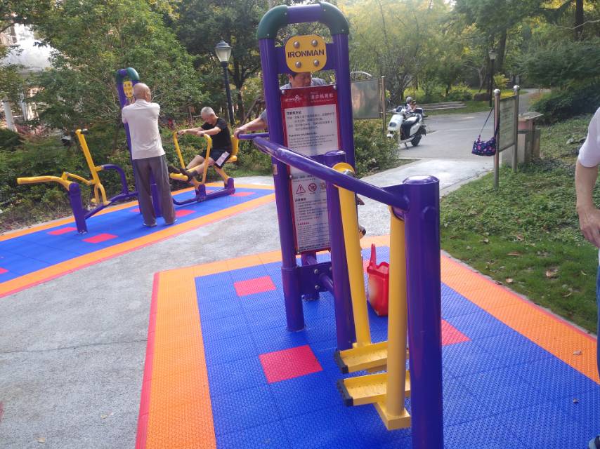 �������ΰ�