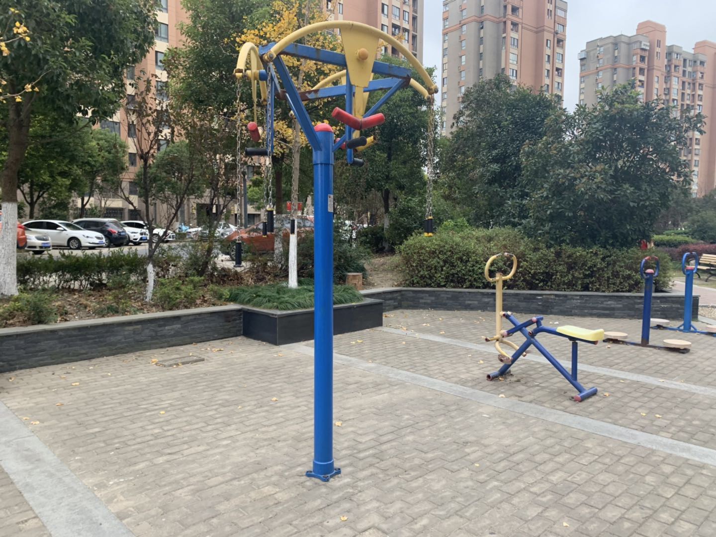 ��֫ǣ����