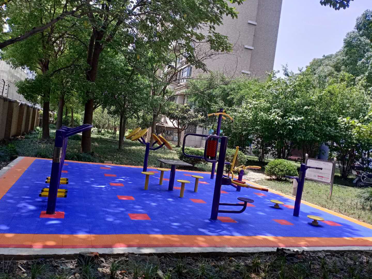 ��������һ�ӽ���Է�������ܰ��Է1�ڣ�