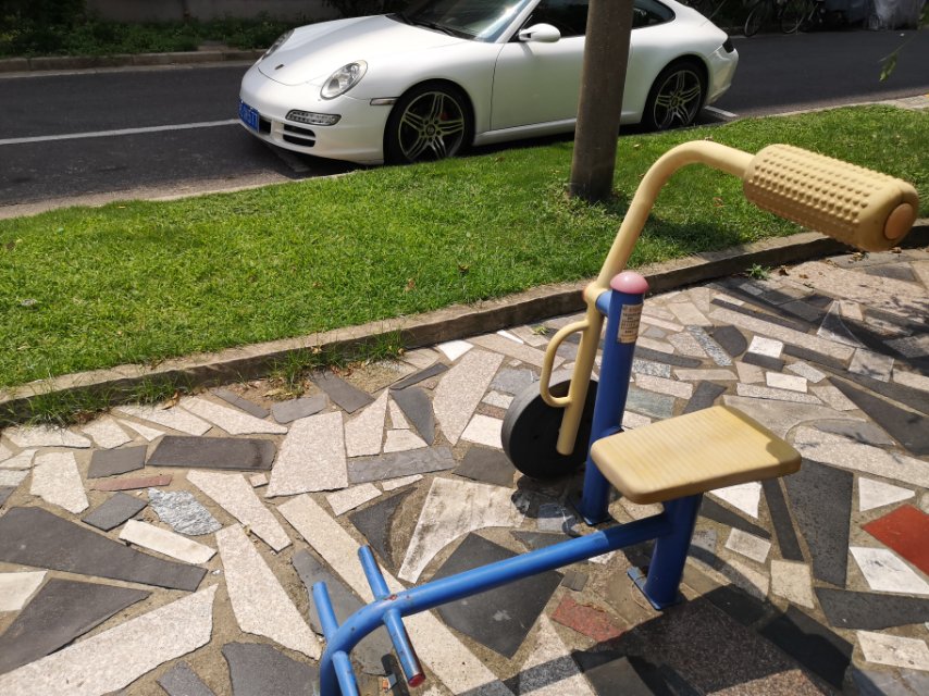 ����������