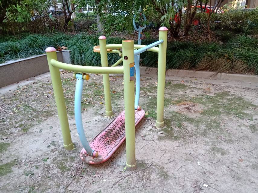 �ΰ彡����