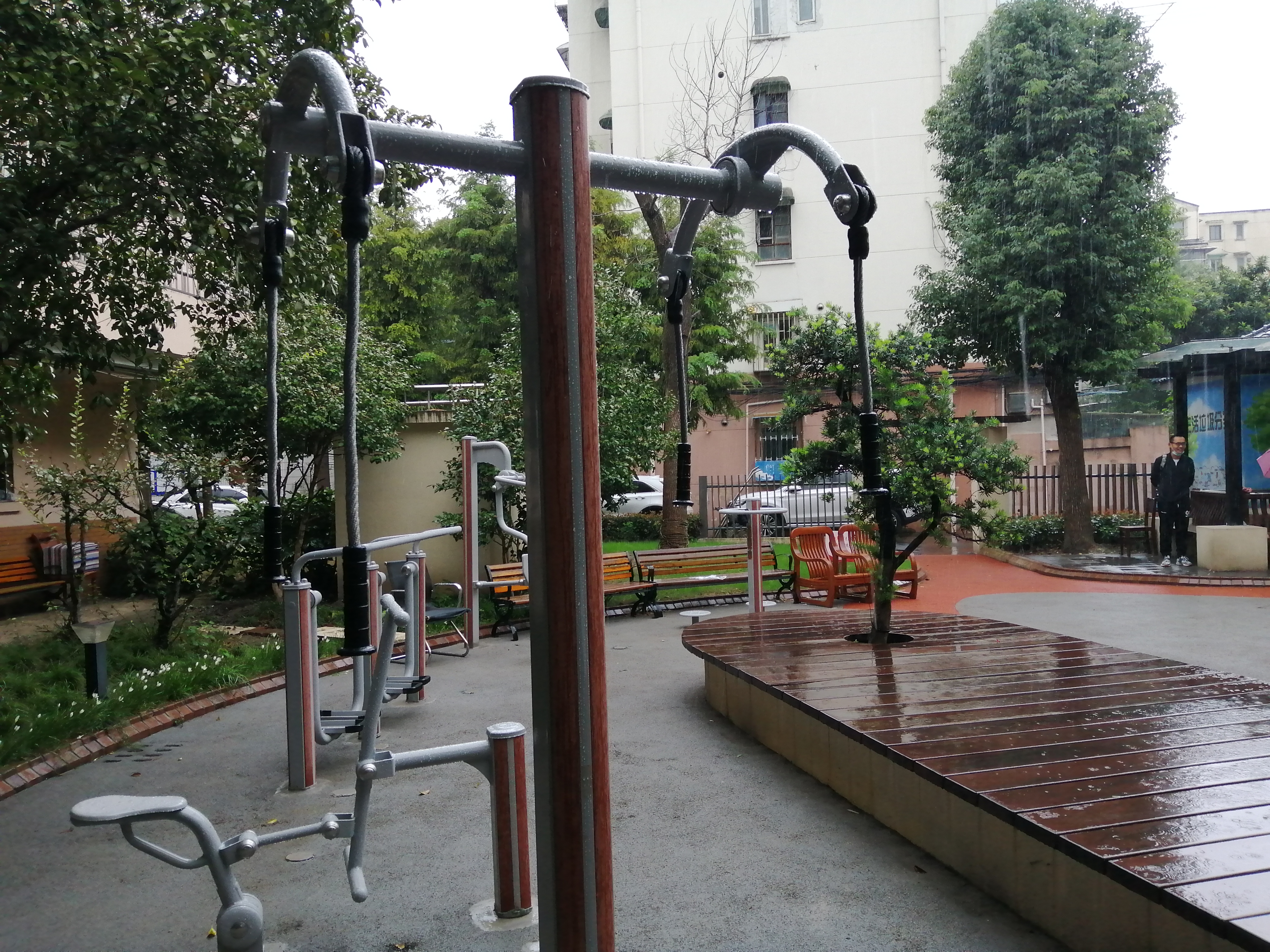 ��֫ǣ����