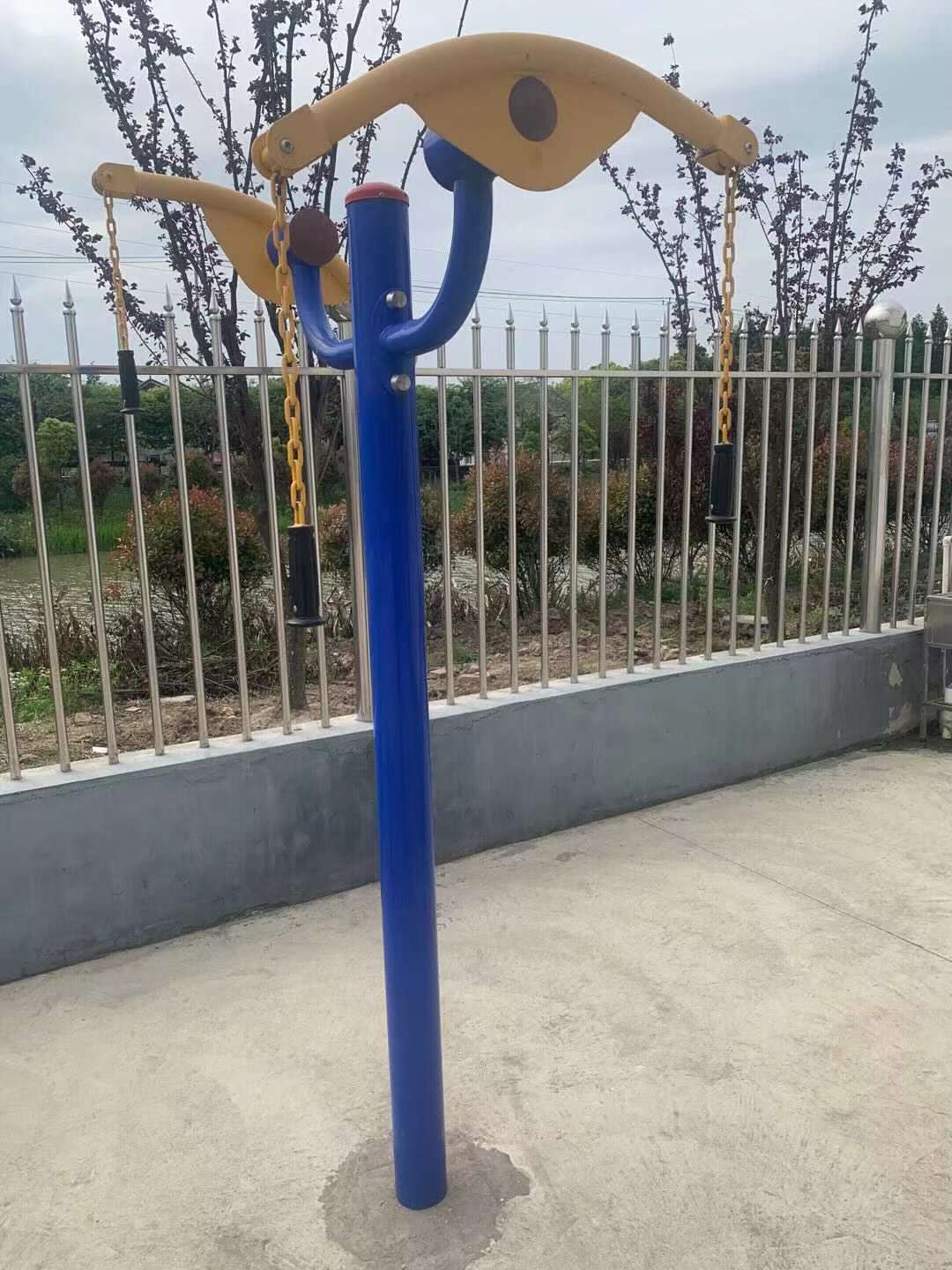 ��֫ǣ����