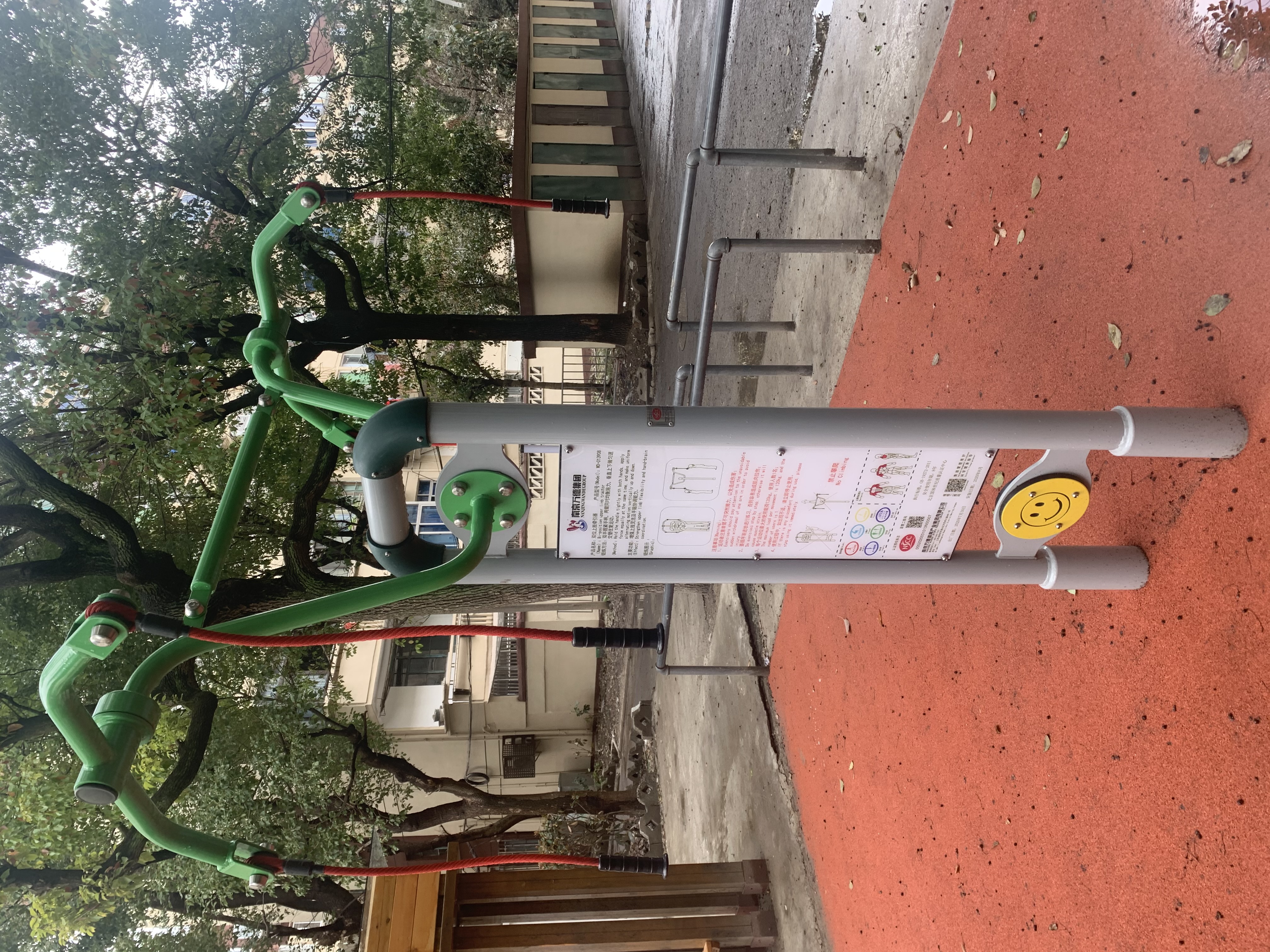 ˫λ��֫ǣ����