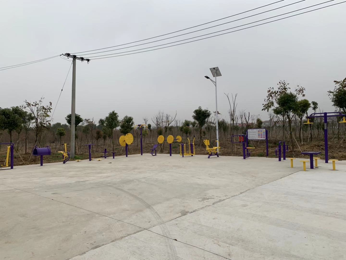 ���´彡����