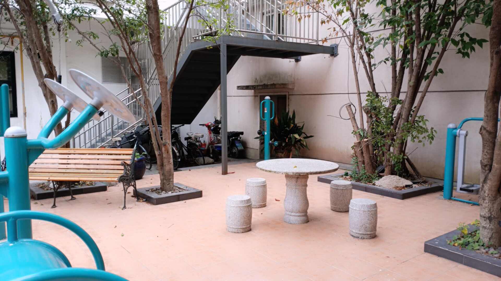 �¾�ܰԷ�������ǽ�����