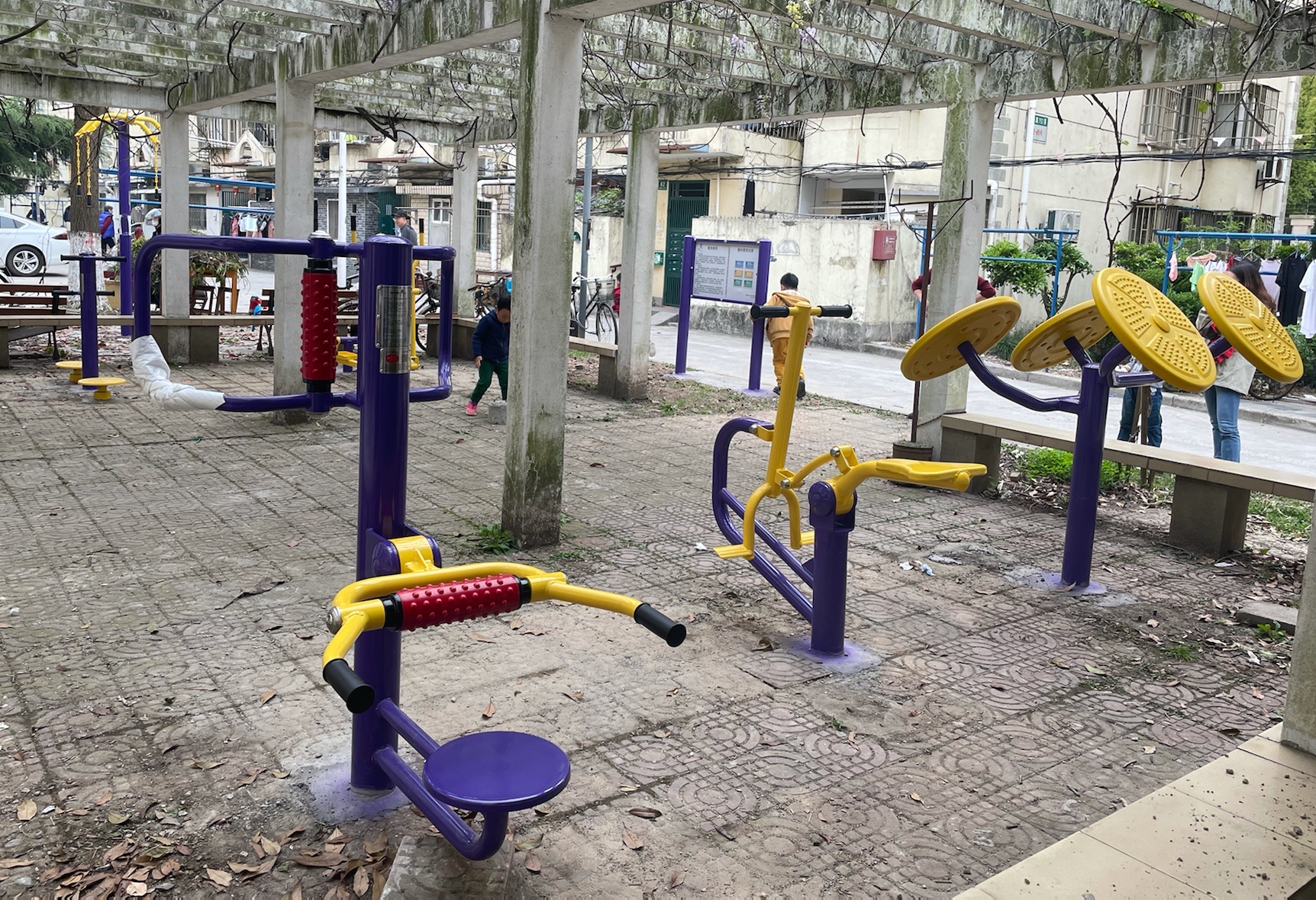 �°�������