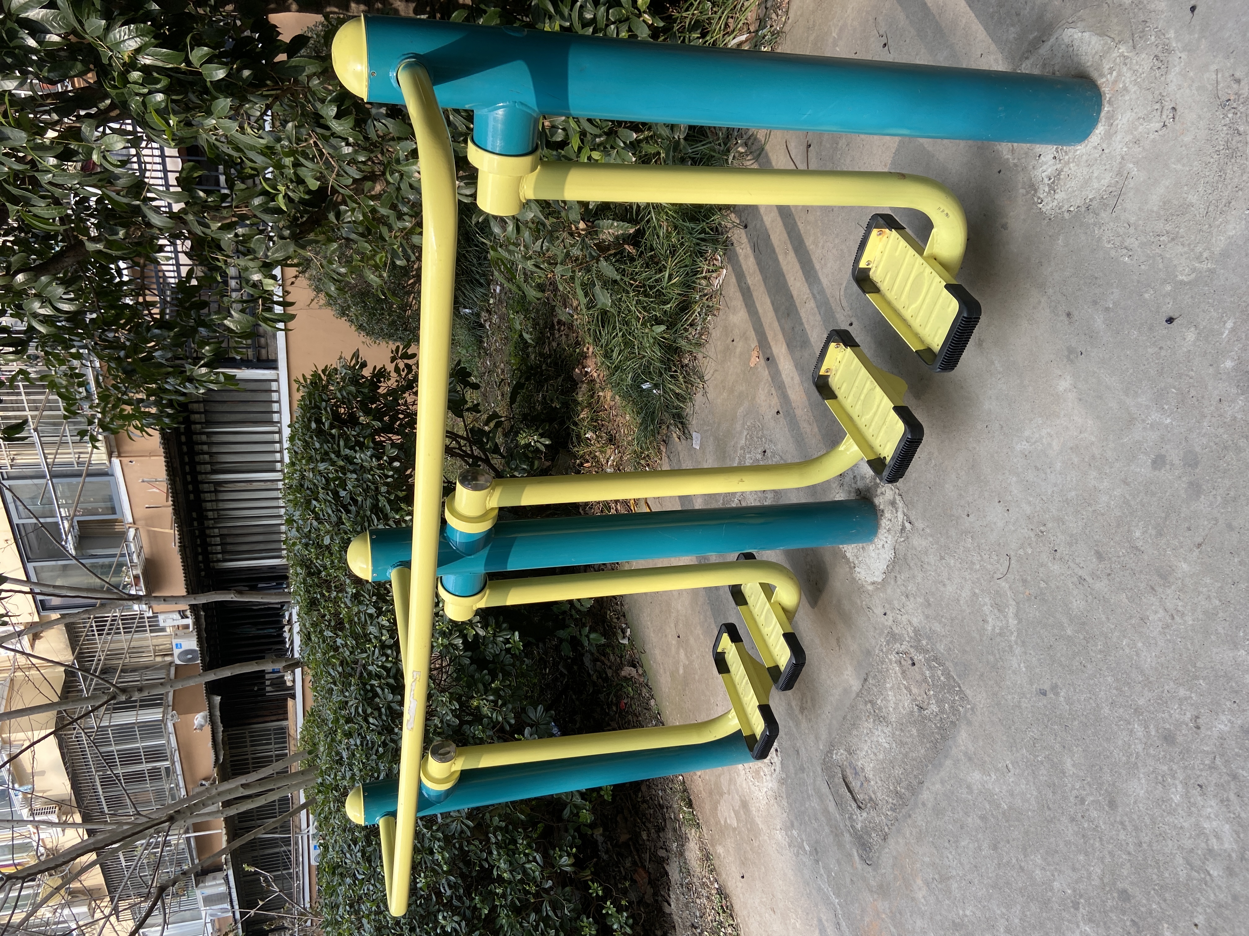 ��λ����̫��������