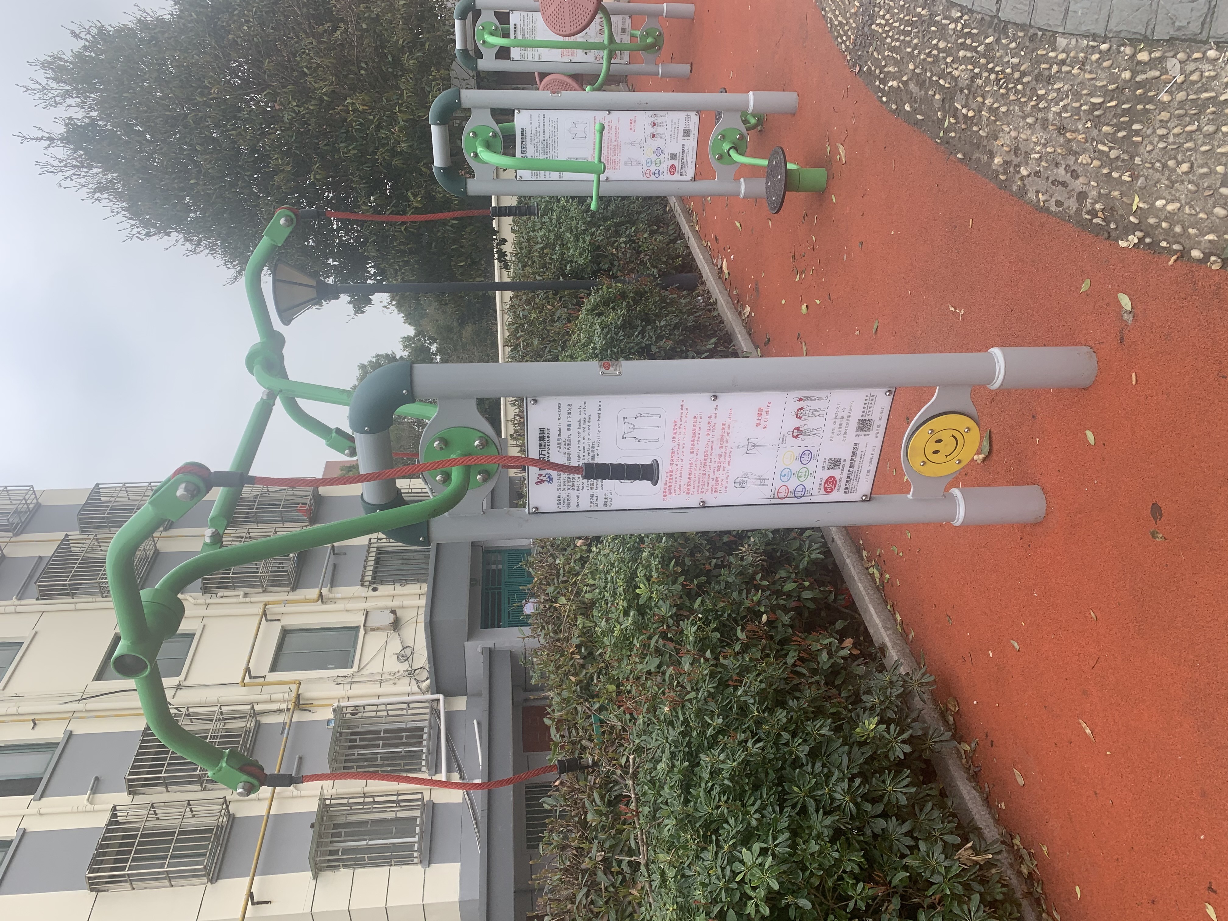 ˫λ��֫ǣ����