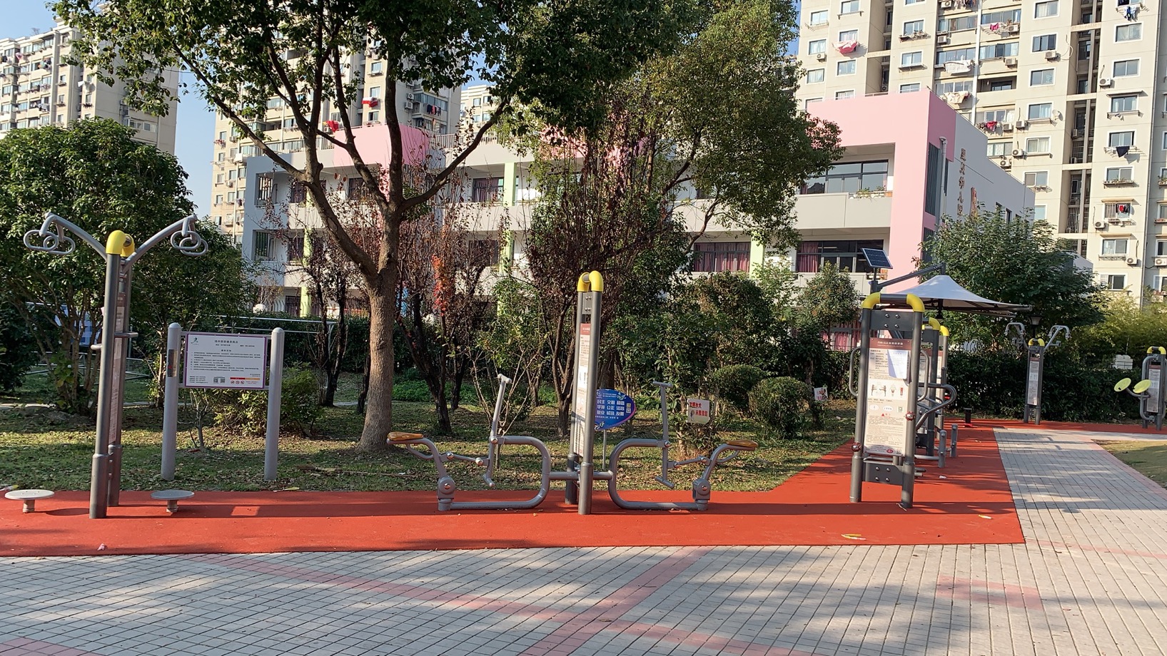 ���о�ί����Է��