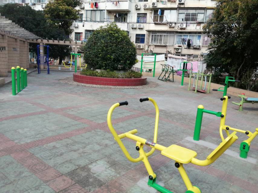 ���϶����ɽ·180Ū2��¥����