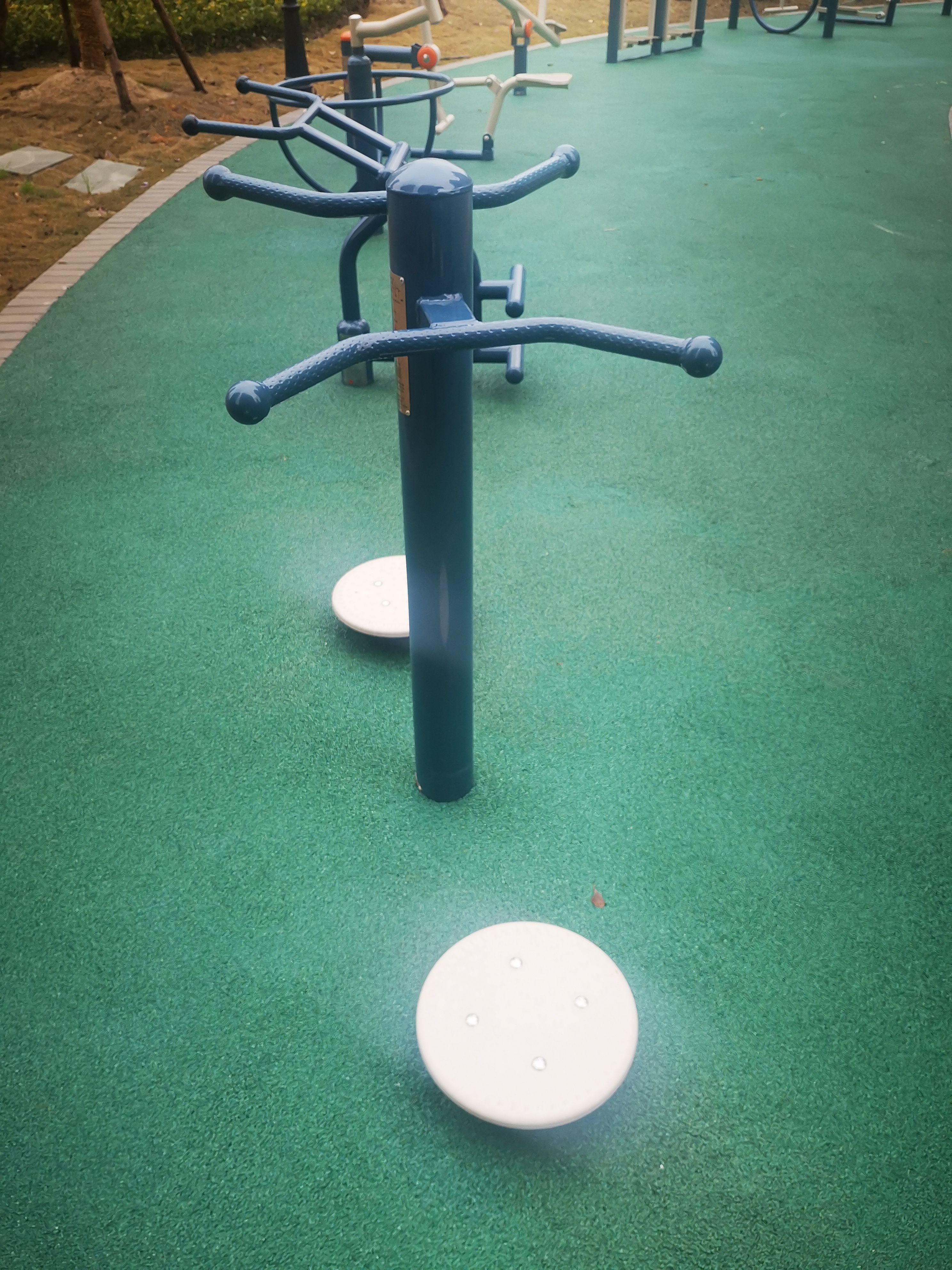 双位扭腰器 双位扭腰器