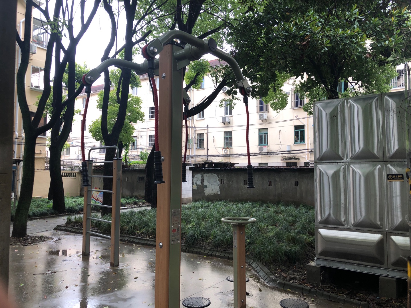 ��֫ǣ����