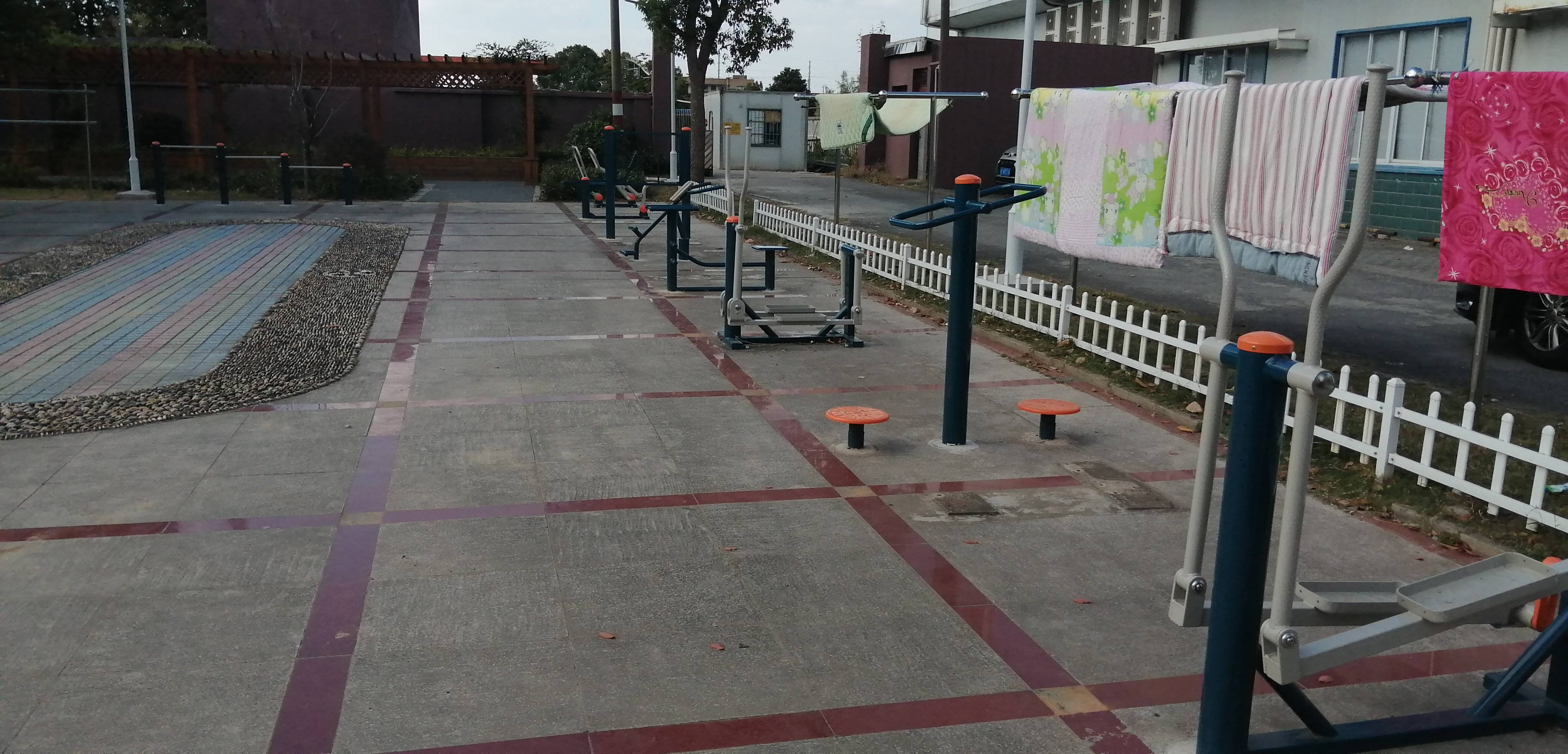 ������彡����