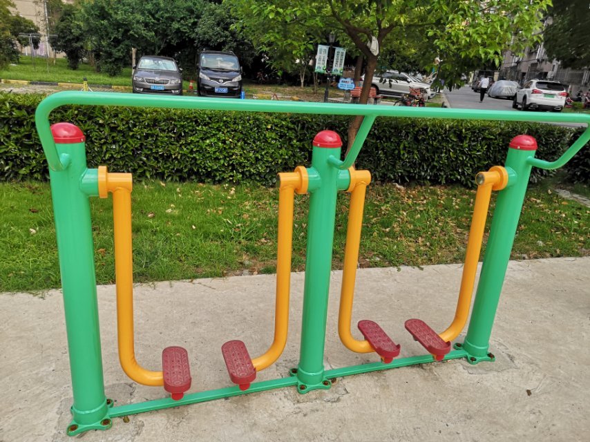 ����������