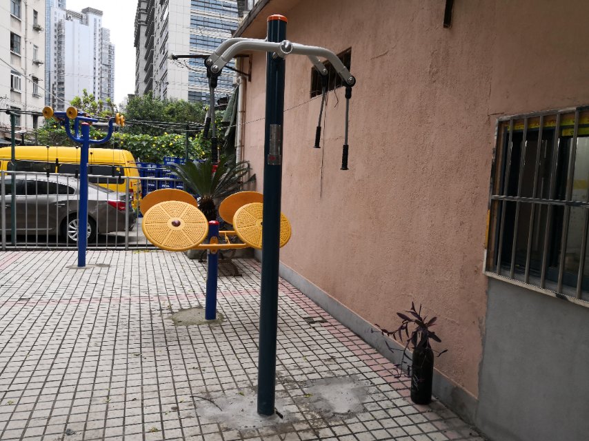 ��֫ǣ����