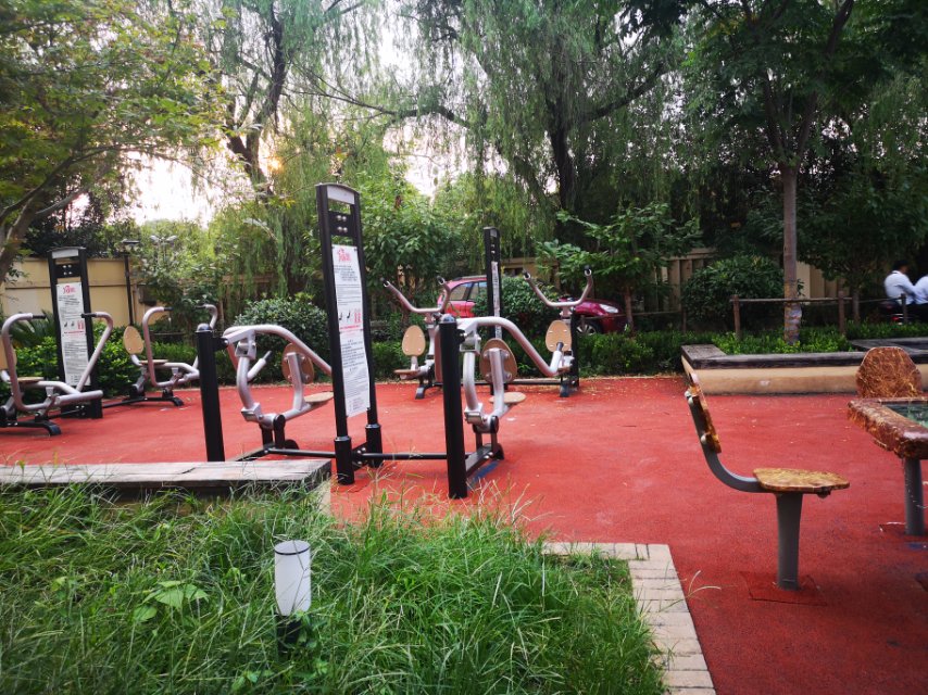 ������������ί����Է��C