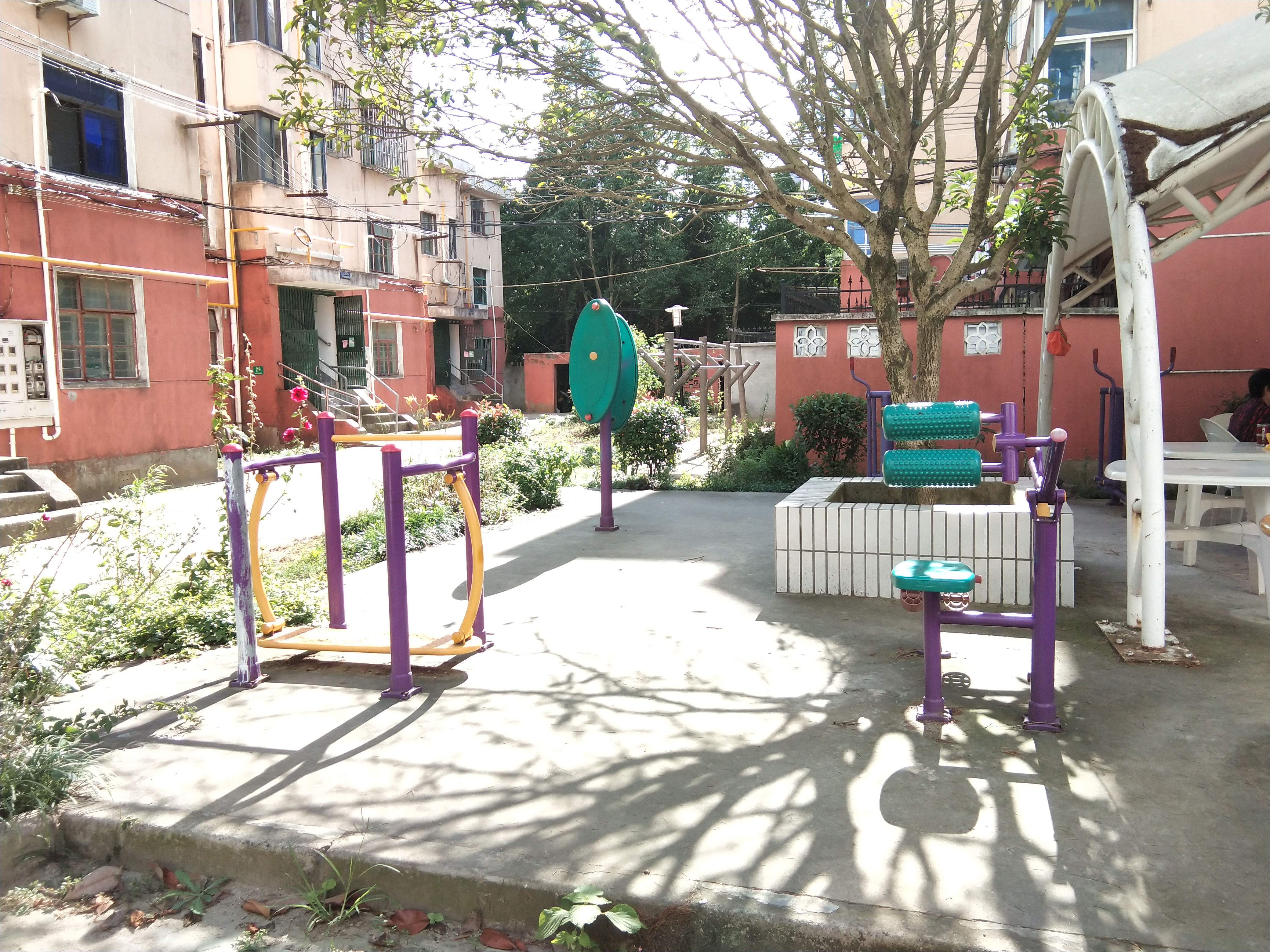 ��ͨ��ί������D