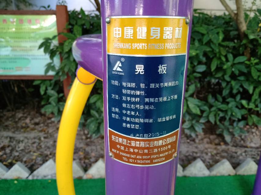 �ΰ彡����