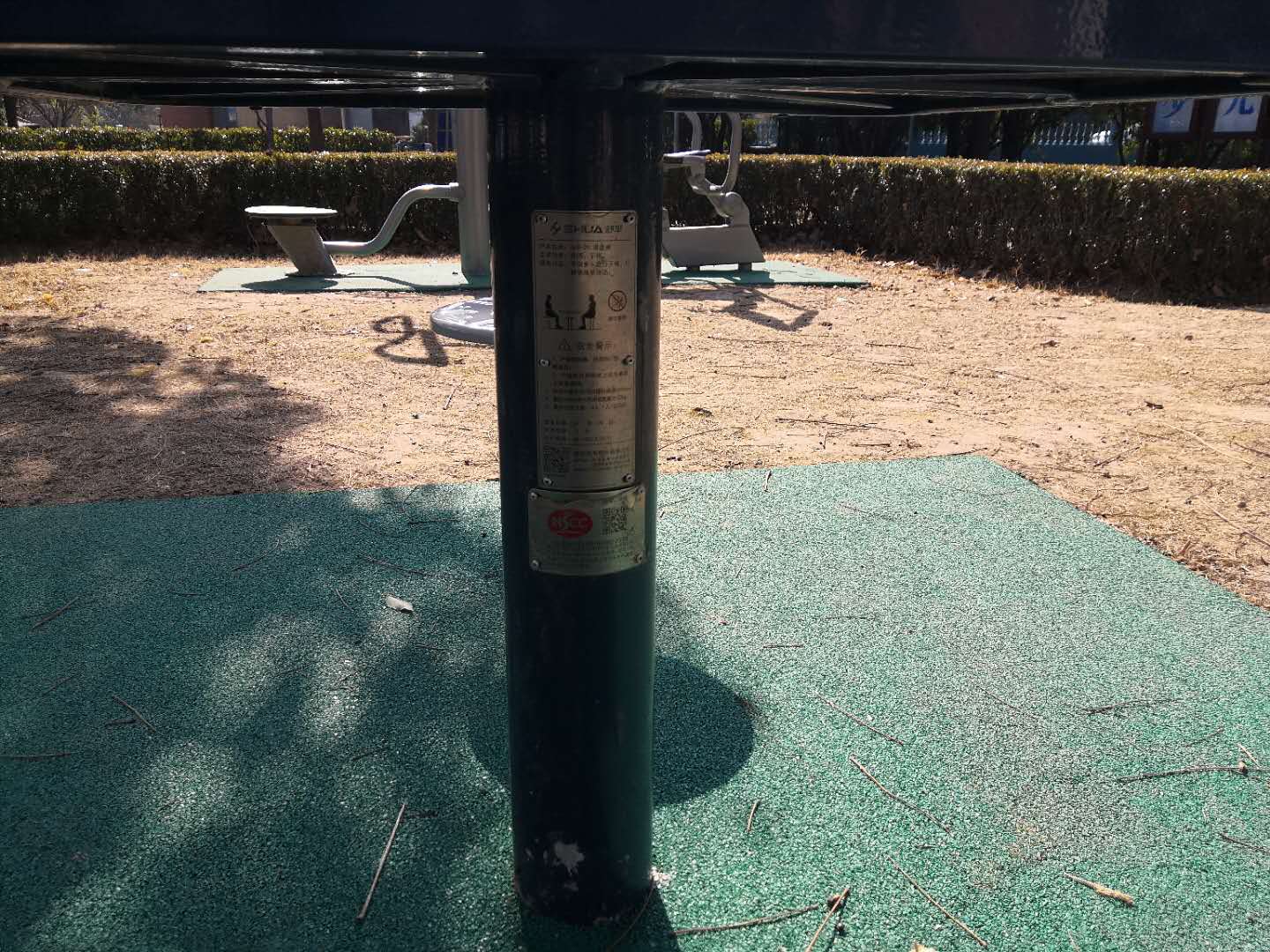 ���Χ����