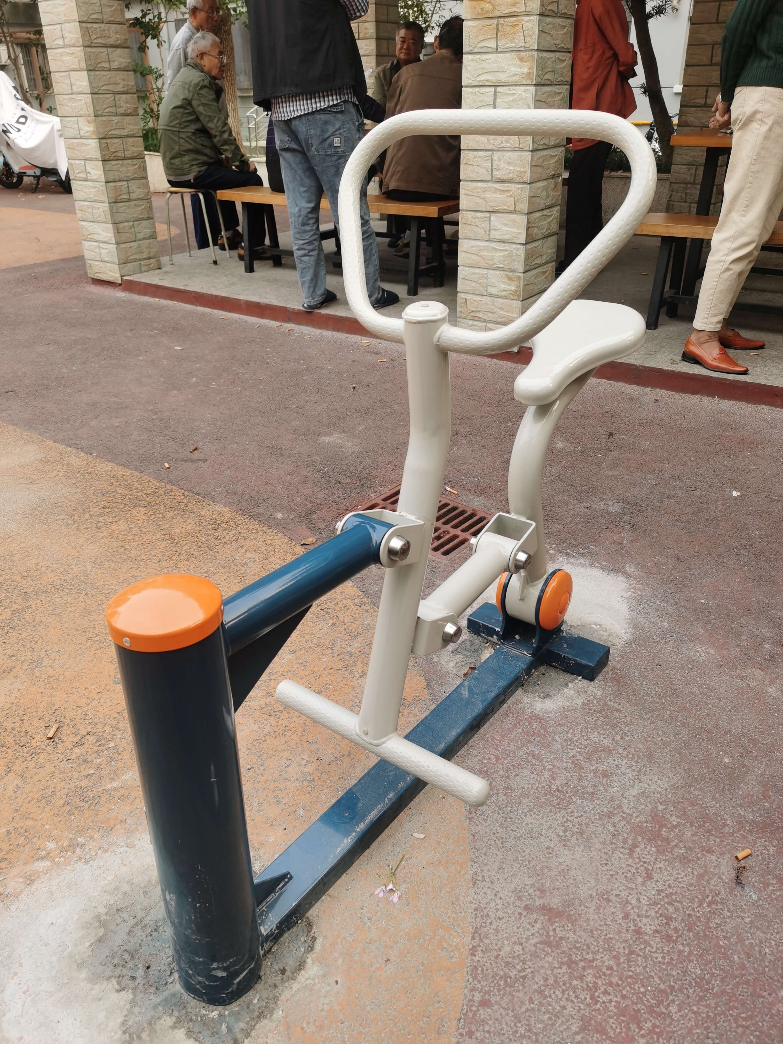 �����Ĵ��ɽ·225�Ž�����2