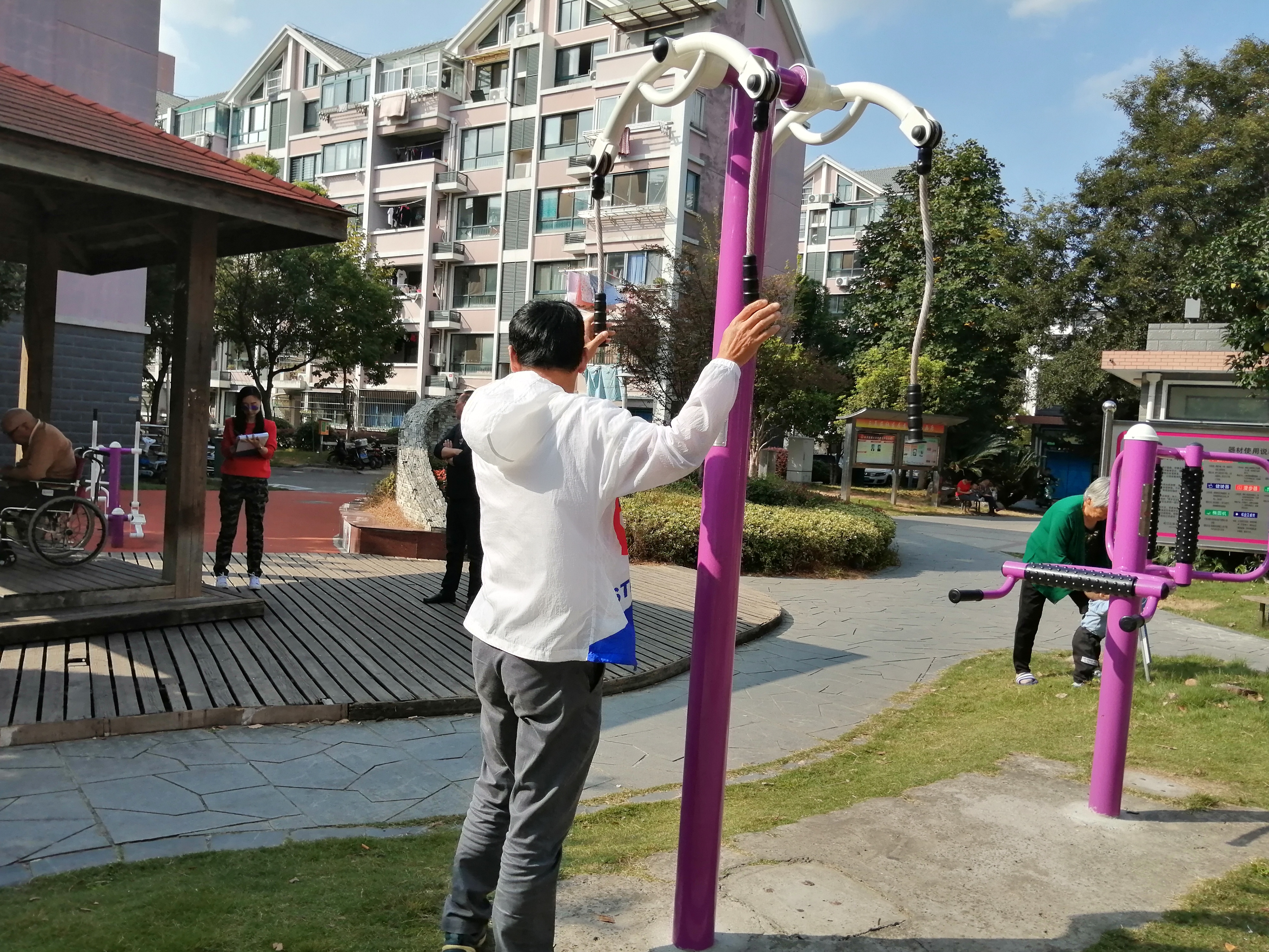 ��֫ǣ����