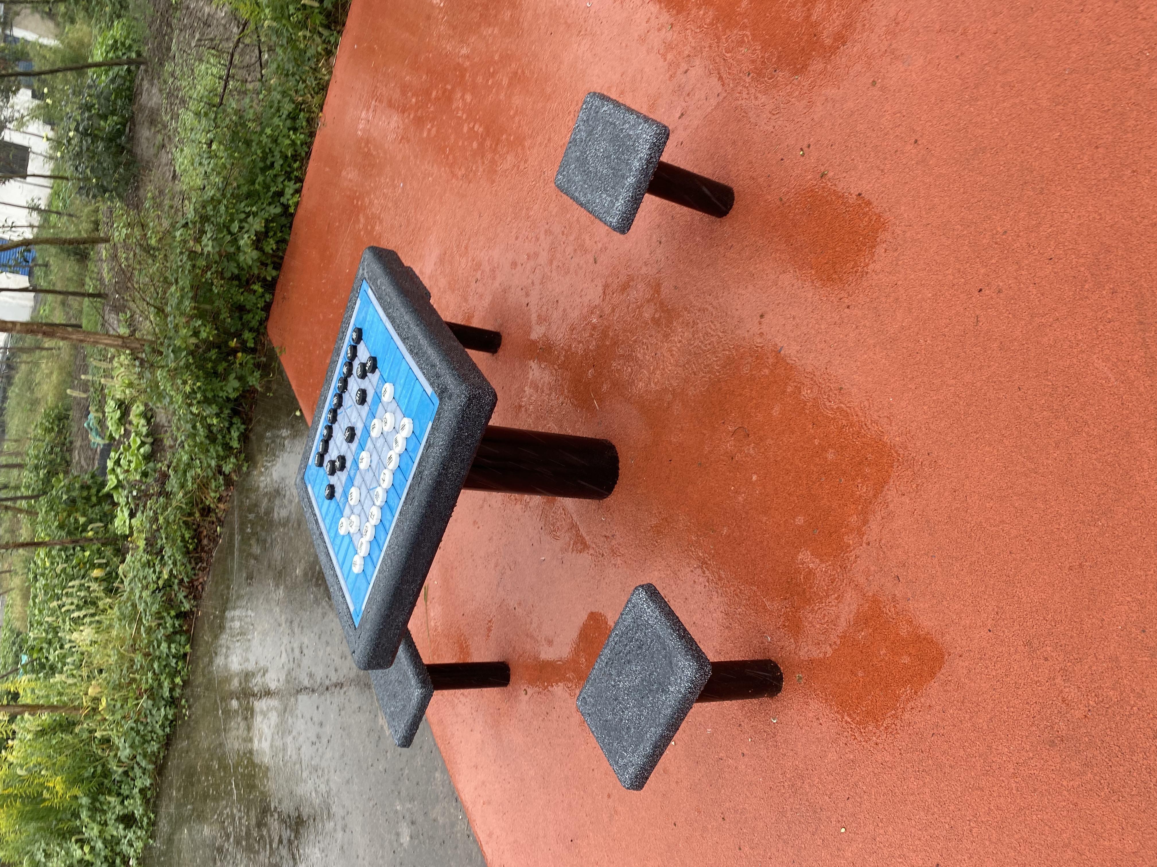 ���Χ����