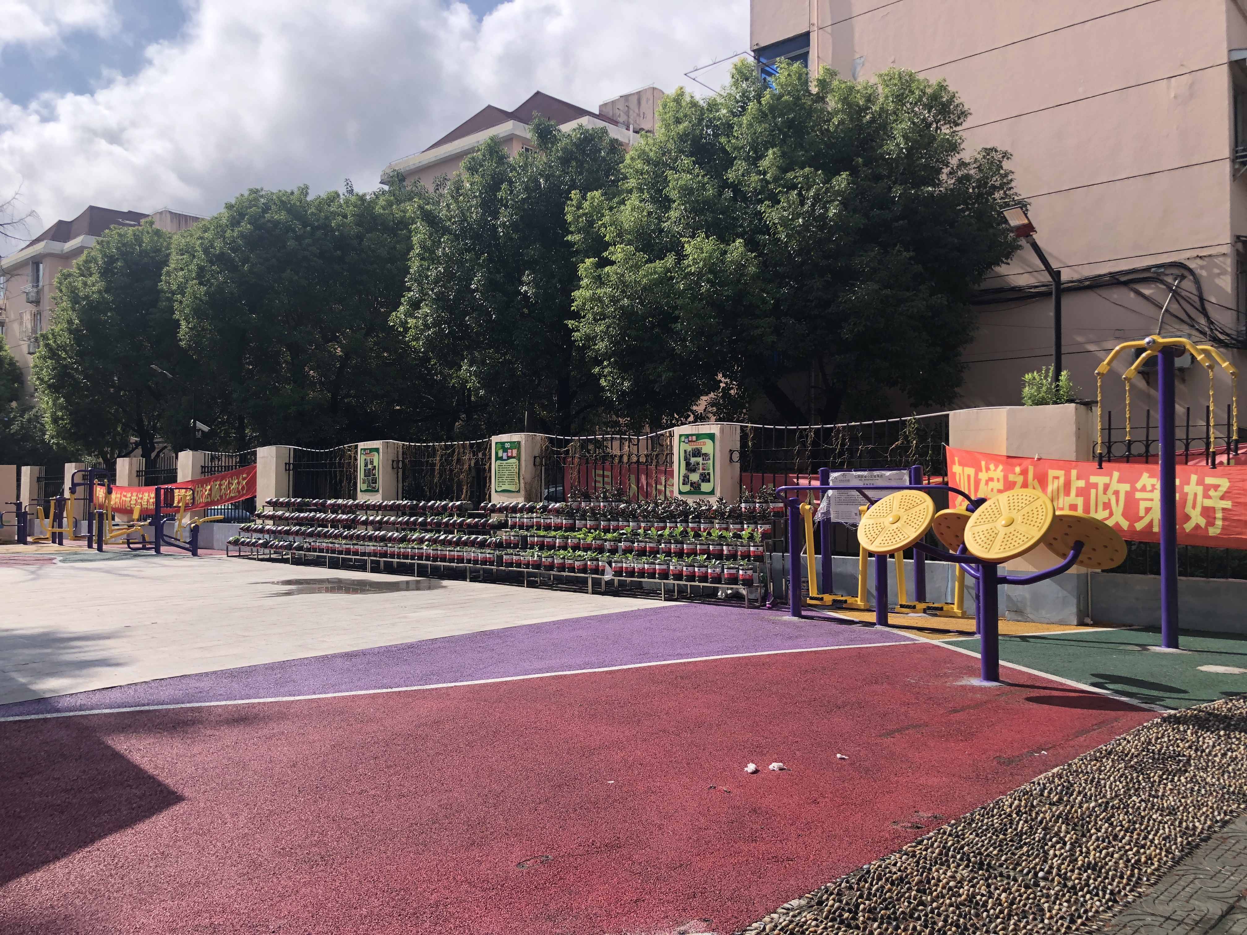 �ʺ;�ίС��������