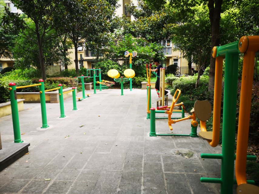 ����·����ί����Է��A