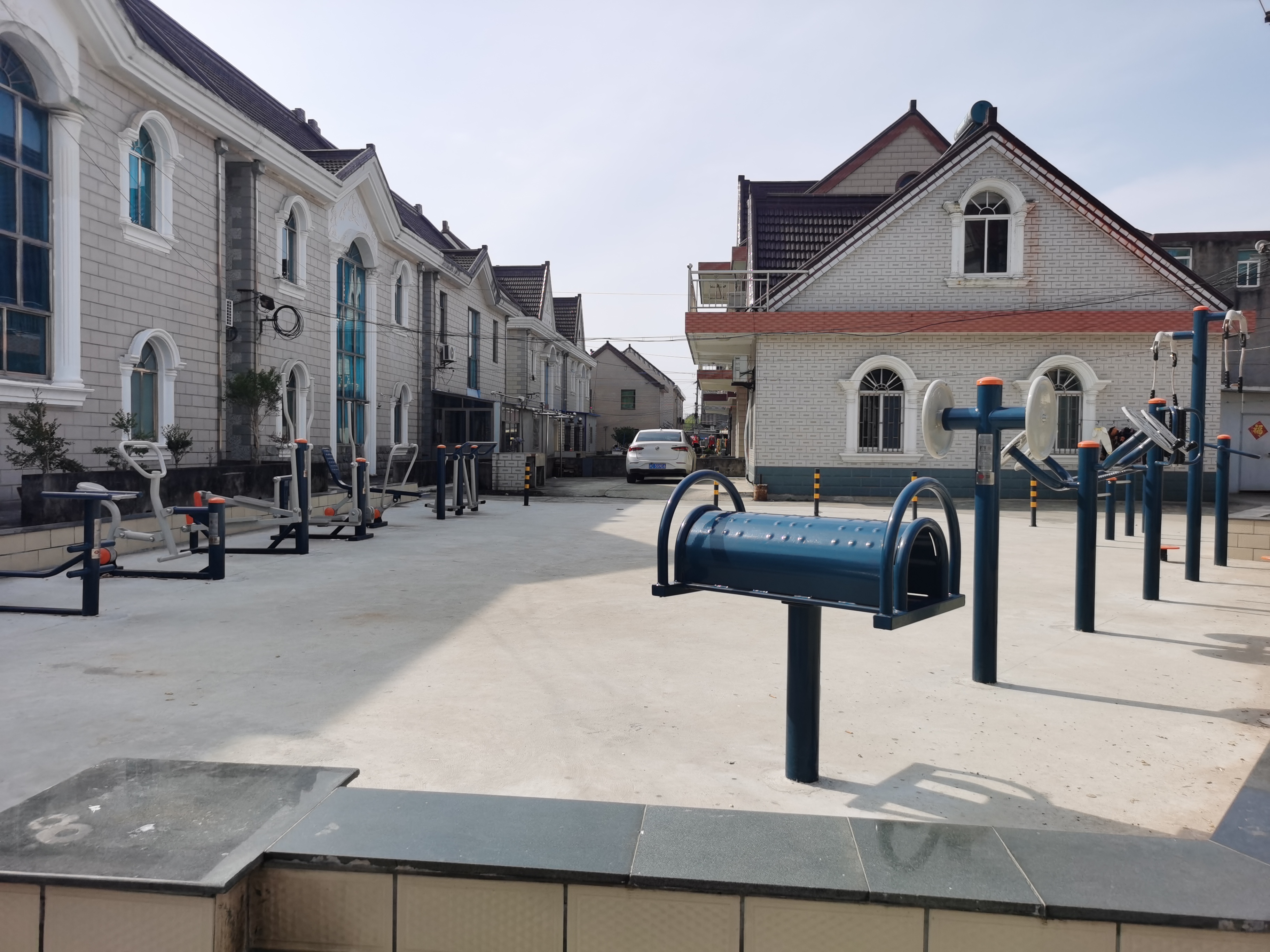 ����彡����