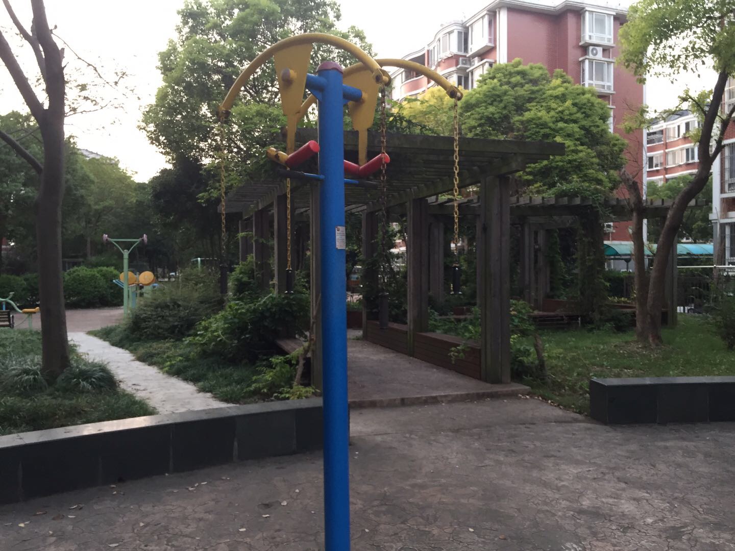 ��֫ǣ����