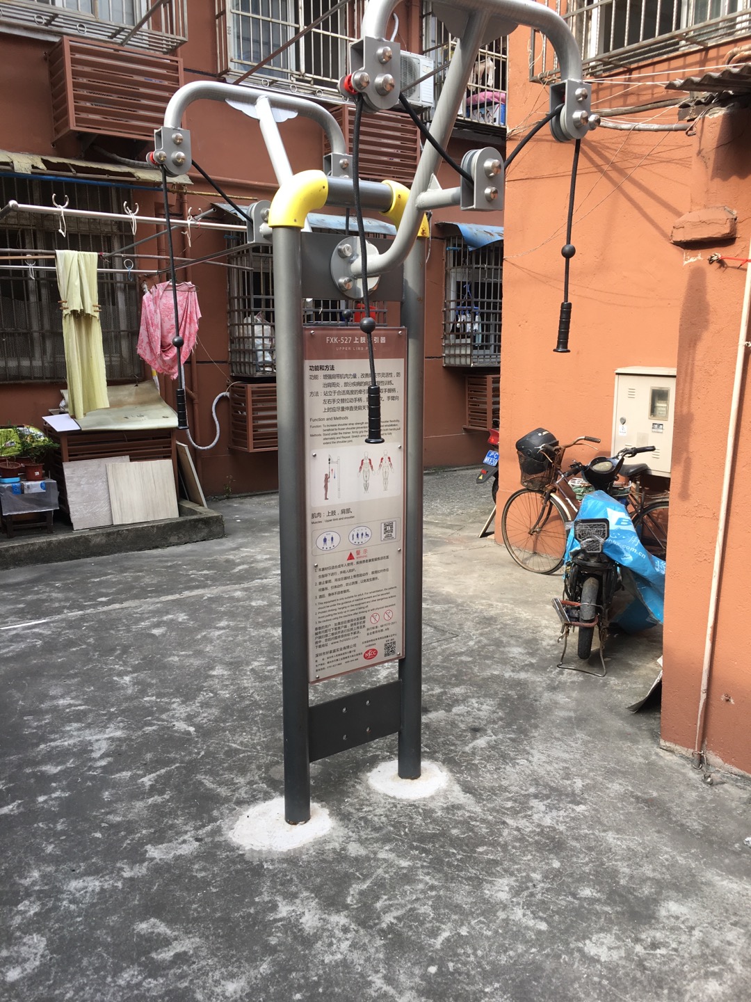 ��֫ǣ����